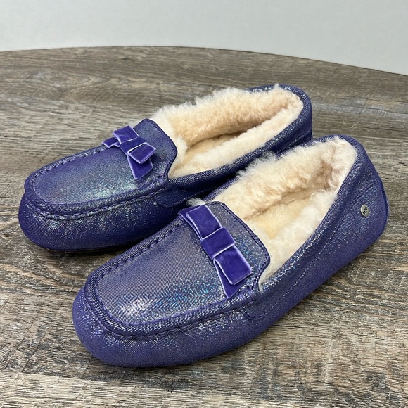 UGG Shoes - Ugg ANNMARIE Loafer Slippers 1003086K Size 6